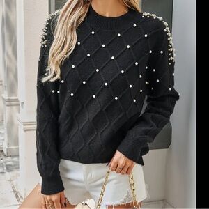 Elegant Black Pearl-Embellished Sweater size Large